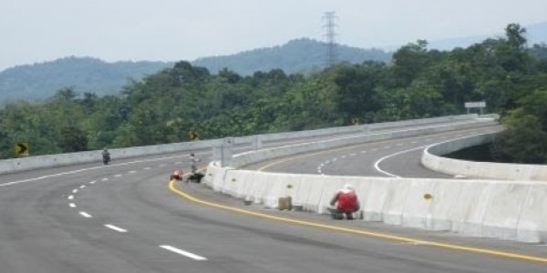 Korupsi Tol MBZ,  KSO Bukaka - Krakatau Steel dan Eks Direktur Jasa Marga Diperiksa