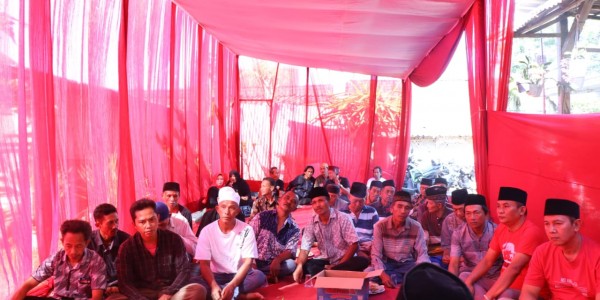 Simbol Pesan Damai Jelang Pemilu, STD Bondowoso Lepas Seribu Merpati di Haul Bung Karno