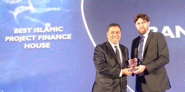 BTN Syariah Boyong Penghargaan Euromoney Untuk Indonesia