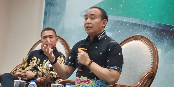 DPR Dorong KPK dan Polri Lakukan Evaluasi Internal dan Usut Tuntas Dugaan Pungli