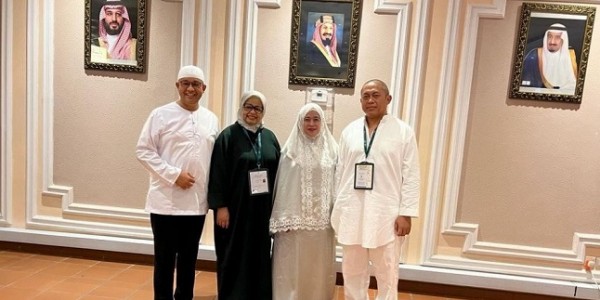 Anies dan Puan Bertemu Usai Lempar Jumrah, Ini yang Dibahas 