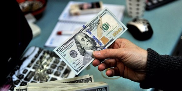 Dolar Turun Karena Hal Ini