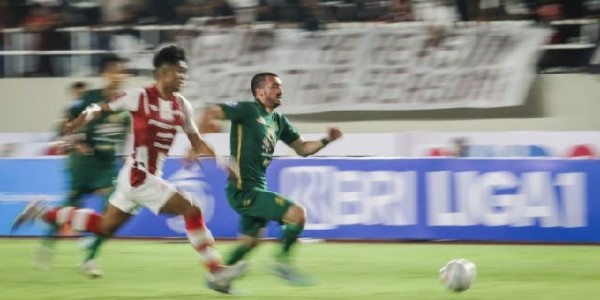 Persebaya Berhasil Kalahkan Tim Tuan Rumah Persis Solo 3-2