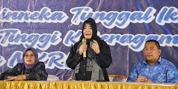Di Sarasehan Kehumasan, Siti Fauziah Ajak Masyarakat Bali Mengenal MPR dan Tetap Jaga Persatuan di Tahun Politik 2024