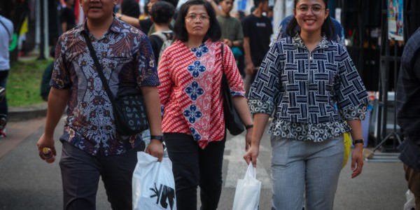 Tren Custom Fashion Jadi Peluang UMK Kuasai Pasar Lokal