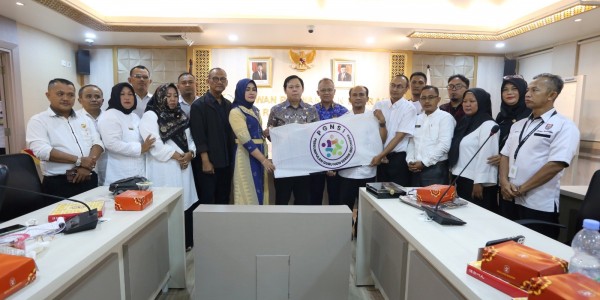 Sultan B Najamudin: Persoalan Guru Non Sertifikasi Sudah Mendesak 