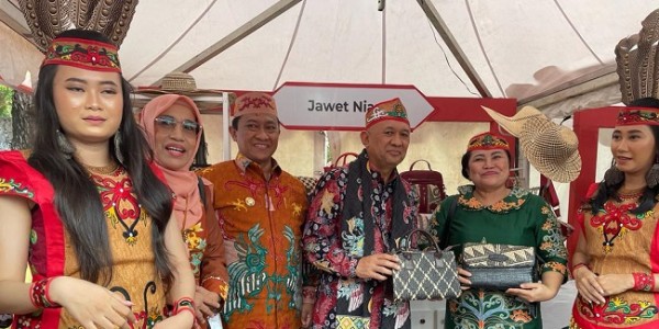 Hilirisasi Komoditas Unggulan Daerah Bisa Perluas Lapangan Kerja