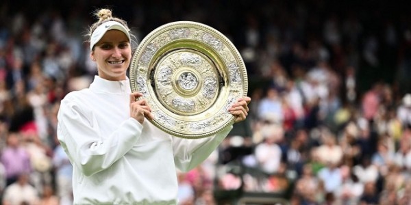 Marketa Vondrousova Raih Gelar Juara Wimbledon 2023