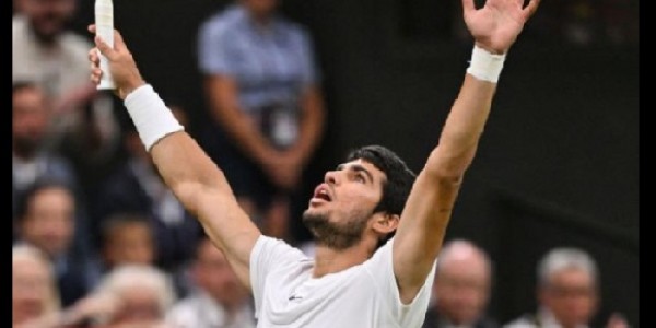 Raih Gelar Juara Wimbledon,Carlos Alcaraz Kalahkan Djokovic 
