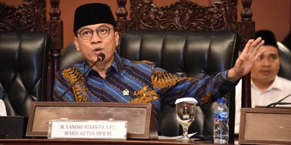 Yandri Susanto: Perhatikan Nasib Guru Madrasah