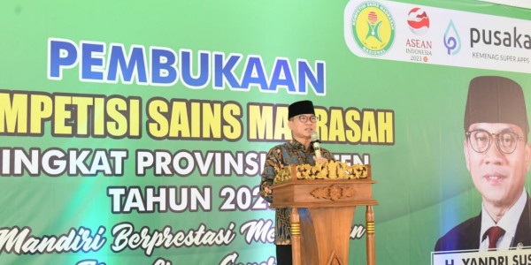Yandri Susanto : Madrasah Penjaga Moral Bangsa