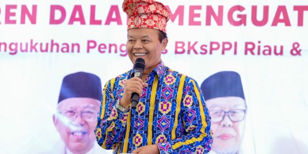 HNW: Eksistensi Pesantren yang  Makin Kuat, Hendaknya Kuatkan Juga Fitrah Pesantren