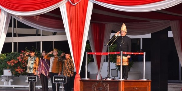Peringati HUT ke-78 RI, Setjen DPR Gelar Upacara Bendera