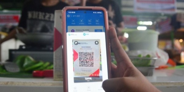 BI Luncurkan QRIS Tuntas, Bisa untuk Tarik-Setor Tunai dan Transfer
