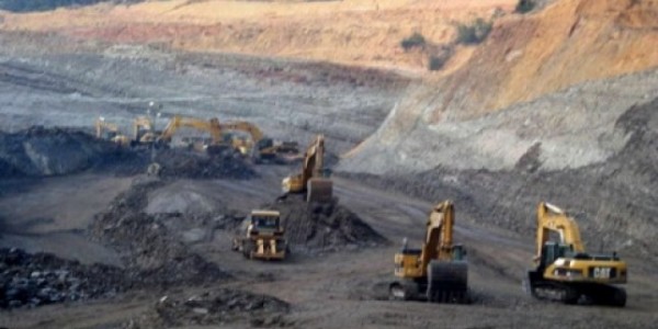 Kasus Pemalsuan Izin Tambang, ASN Kementerian ESDM dan Dirut PT Gunung Bara Diperiksa