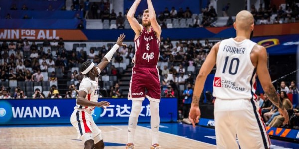 FIBA World Cup 2023, Latvia Kalahkan Prancis Secara Dramatis