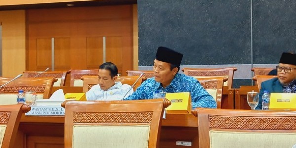 HNW Dorong Penguatan Majelis Taklim, Pesantren, dan Madrasah 