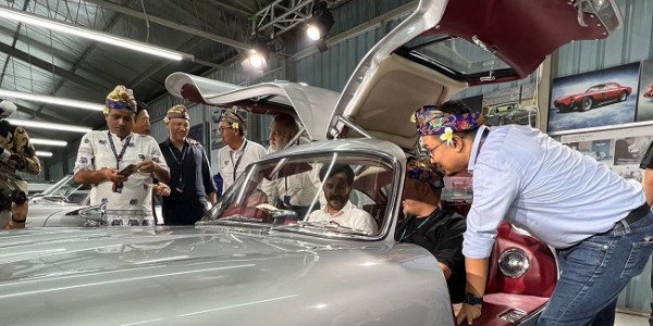 Bamsoet Ajak Delegasi Organisasi Otomotif Dunia FIA Region II Kunjungi Workshop Tuksedo Studio Bali Saksikan Mobil Ikonik Karya Anak Bangsa
