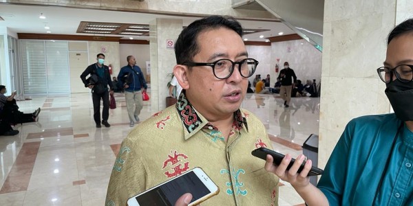 Peringati Hari Tani Nasional, Fadli Zon Sebut Usaha yang Dijalankan Petani Tidak Ada Jaminan Untung