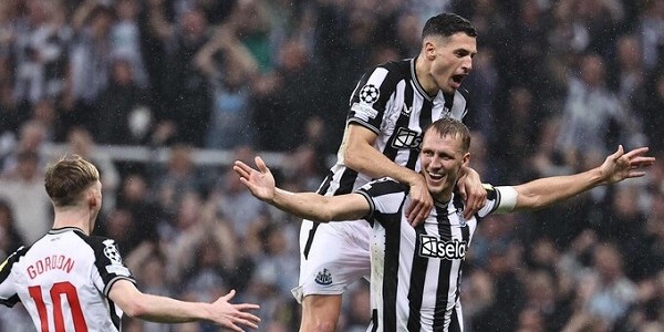 Newcastle United Bantai PSG  dengan Skor Telak 