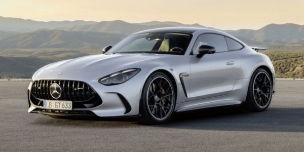 Mercedes-AMG GT Terbaru Dipasarkan, Harga Mulai Rp3 Miliar