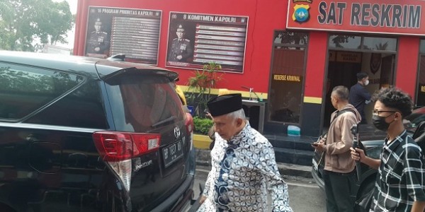 Amien Rais dan Ketum Partai Ummat Jaminkan Diri untuk Pembebasan Tahanan Rempang