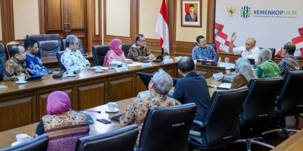 Kemenkop dan KPPU Kolaborasi Dorong Bentuk UU Pasar Digital