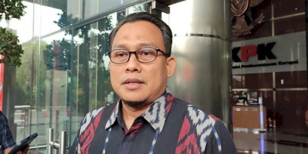 KPK Cegah Satu Orang ke Luar Negeri Terkait Penyidikan Perkara Suap Sekretaris MA 