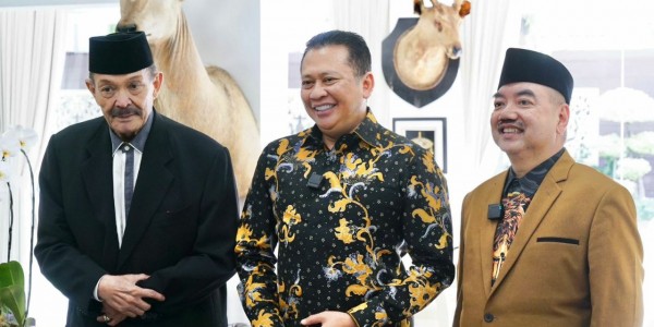 Ketua MPR RI Apresiasi Penandatanganan Kerjasama IMI dan TMII dalam Pembangunan MOI