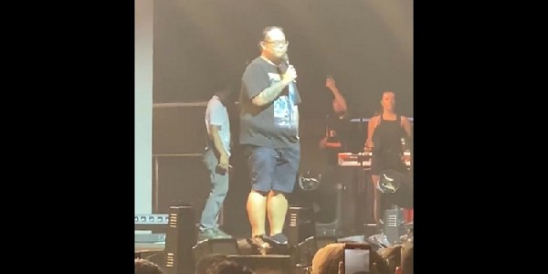 Konser BMTH Tiba-tiba Dihentikan di Tengah-Acara, Katanya Ada Masalah Panggung