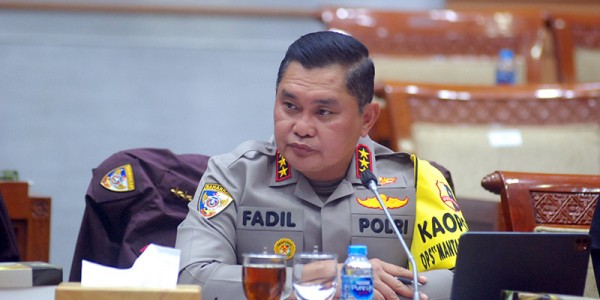 Kabaharkam Polri Raker Dengan Komisi III DPR