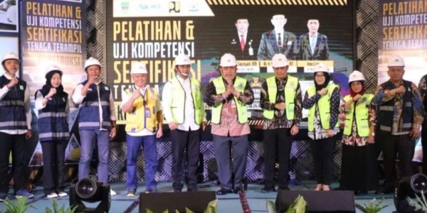 Sekda Bekasi Buka Pelatihan dan Uji Kompetensi Sertifikasi Tenaga Ahli Konstruksi