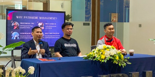 Baking Class, Program Baru UPH Kampus Surabaya & Cendrawasih Wujudkan Peluang Bisnis