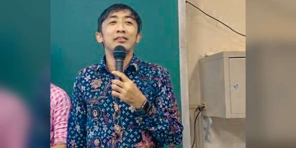 Membayangkan Unusa