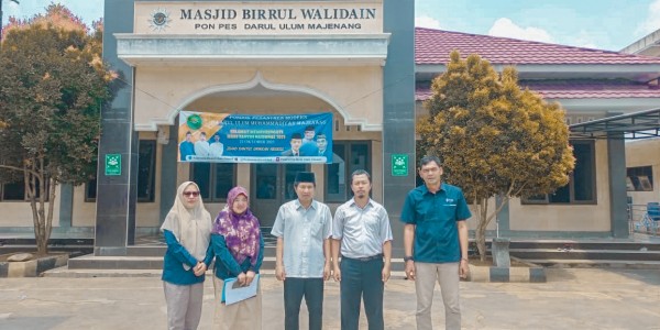 Pelindo Tanjung Intan Cilacap Salurkan Bantuan TJSL Tahap II 2023