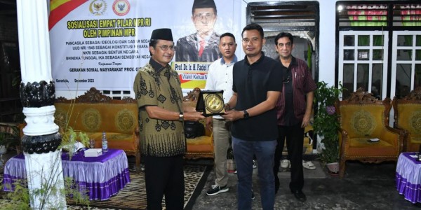 Fadel Muhammad Dorong Kepala Daerah Pertajam Program Pertanian Jangka Panjang
