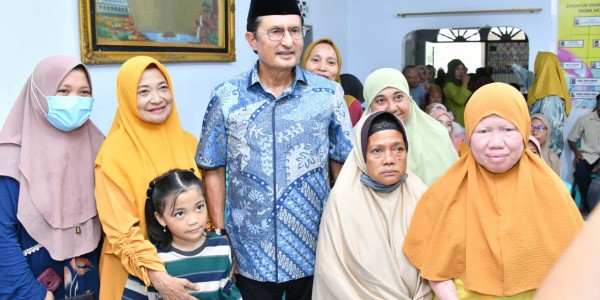 Gelar Asmas MPR, Fadel Muhammad Dapat Sambutan Antusias 'Emak-Emak'