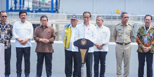 Mitigasi Risiko Banjir di Tujuh Kecamatan, Jokowi dan Heru Resmikan Stasiun Pompa Ancol