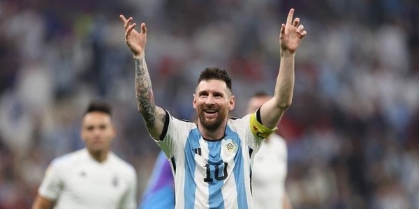 Messi dan Bonmati Masuk Sebagai Kandidat Pemain Terbaik Dunia 2023