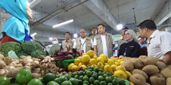 Libur Nataru, Satgas Pangan Polri Tinjau Harga di Pasar