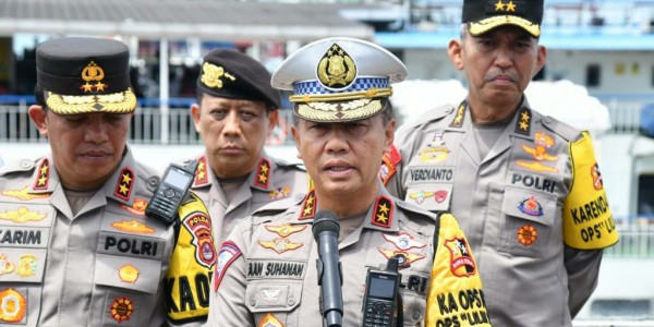 Libur Nataru, Kakorlantas Polri Tinjau Pelabuhan Merak hingga Tol Cipali