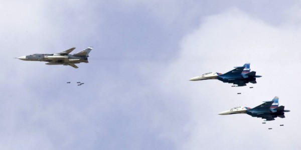 Jet-jet Tempur Rusia Bombardir Markas Teroris di Suriah