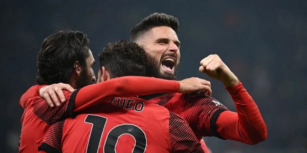 Menang 3-1 Atas AS Roma, AC Milan Kokohkan Posisi di Peringkat Ketiga 