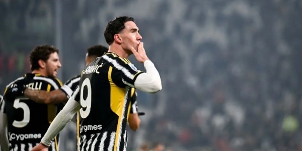 Juventus Petik Kemenangan Atas Sasuolo 3-0, Dusan Vlahovic Cetak Dua Gol