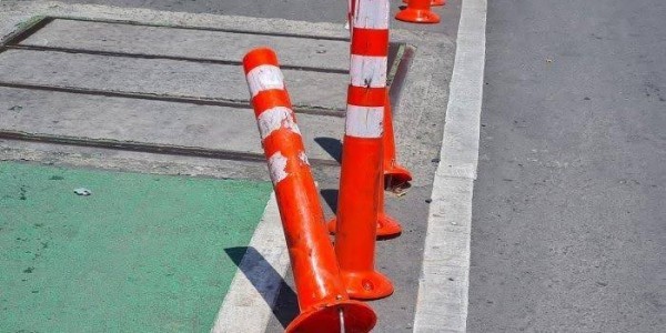 Dishub DKI Jakarta Bongkar 8.741 Unit Stick Cone di 13 Ruas Jalan 