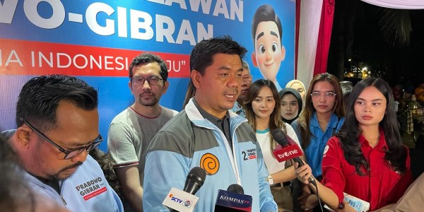 Nobar Indonesia Vs Jepang Bersama Relawan, TKN: Prabowo Punya Mimpi Timnas RI Ikut Piala Dunia 