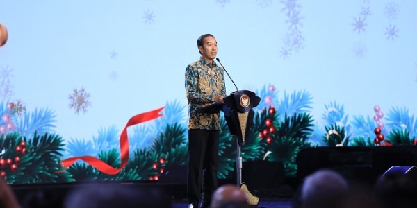 Jokowi Tegaskan Tak Ada Ruang untuk Kapal Israel Berlabuh di Indonesia