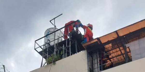 Tukang Pembersih Toren Ditemukan Meninggal dalam Tangki Air