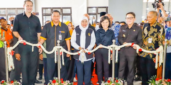 Resmikan Mitra Produksi Sigaret Dander, Khofifah Dorong Berkembangnya Usaha Padat Karya