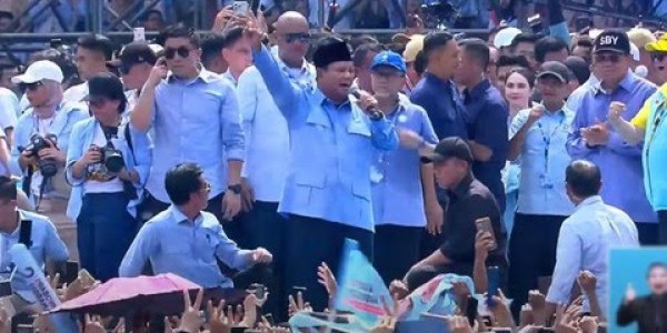Prabowo: Kalian Kesini Mau Lihat Saya Joget Kan?